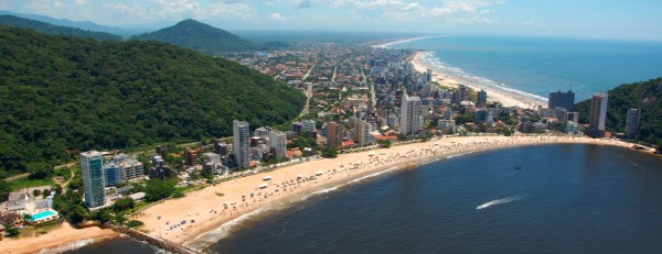 Mercado imobiliario do litoral do Paran� esta aquecido.